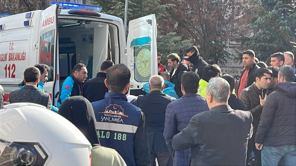 sanliurfada anne ve 2 kizi evlerinde olu bulundu OhNTFGVA