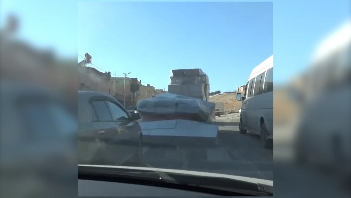 sanliurfada kamyonetten dusen sungerler yola sacildi 0 gG4seuHG