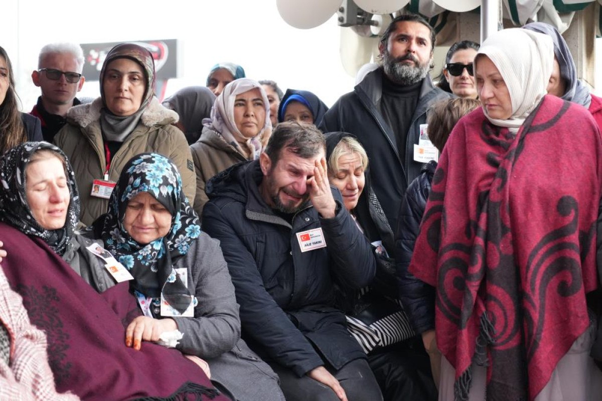 Şehit Astsubay Ufuk Akıncı son yolculuğuna uğurlandı 7 sehit astsubay ufuk akinci son yolculuguna ugurlandi 6 HYOVWUV8