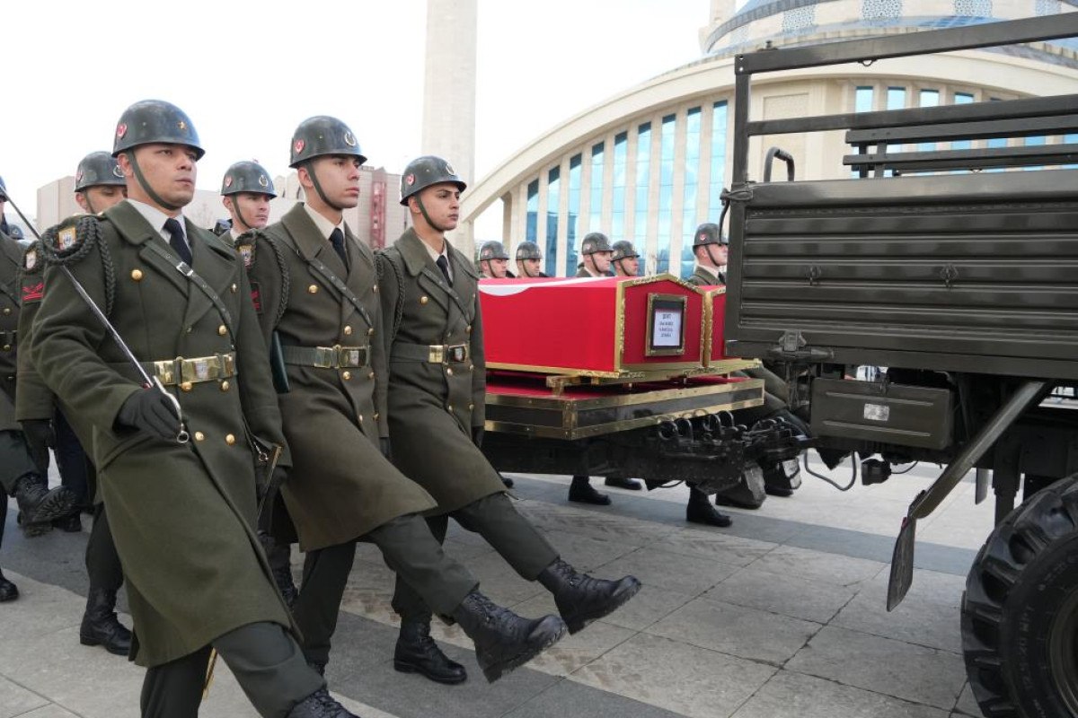 sehit astsubay ufuk akinci son yolculuguna ugurlandi 9 TNsXMzYG