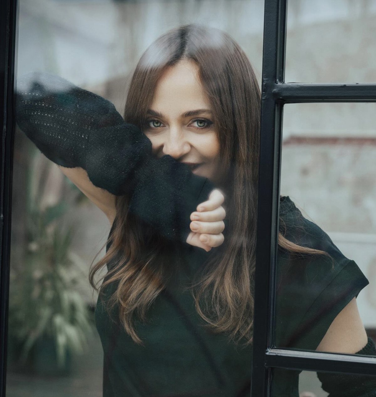 sette kaza geciren oyuncu didem balcin hastaneye kaldirildi 0 d5B2CNV3