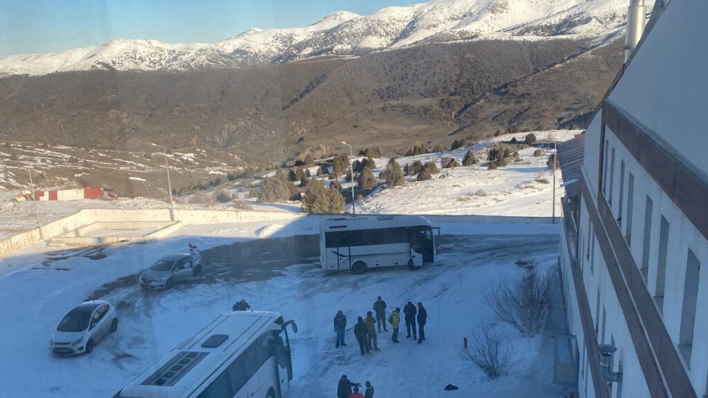 sivasta otelde patlama meydana geldi ucZeOEyY