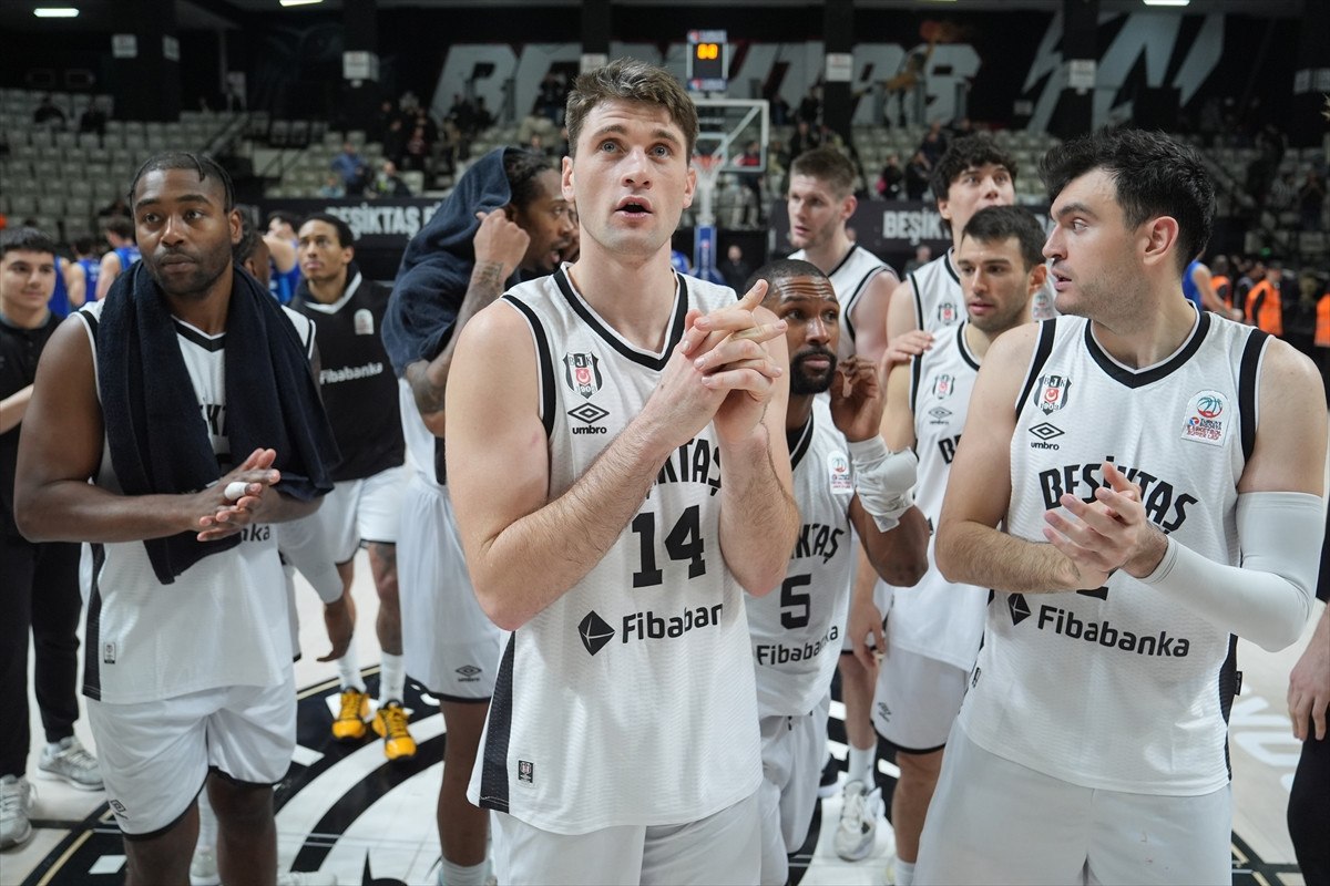 TBF'den Galatasaray ve Beşiktaş'a para cezası 2 tbfden galatasaray ve besiktasa para cezasi 1 CArDbhWs