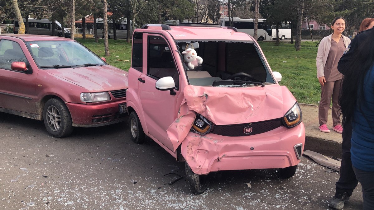 tekirdagda kazaya karisan cipin takla attigi anlar kamerada 2 MbZjVcD4
