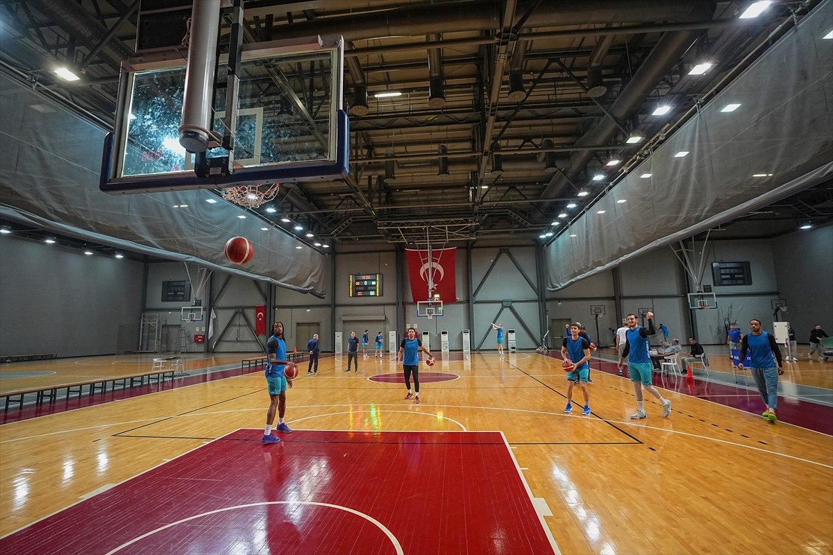 TOFAŞ, ikinci devreye galibiyetle başlamak istiyor 1 tofas ikinci devreye galibiyetle baslamak istiyor 0 XNKDGZwN