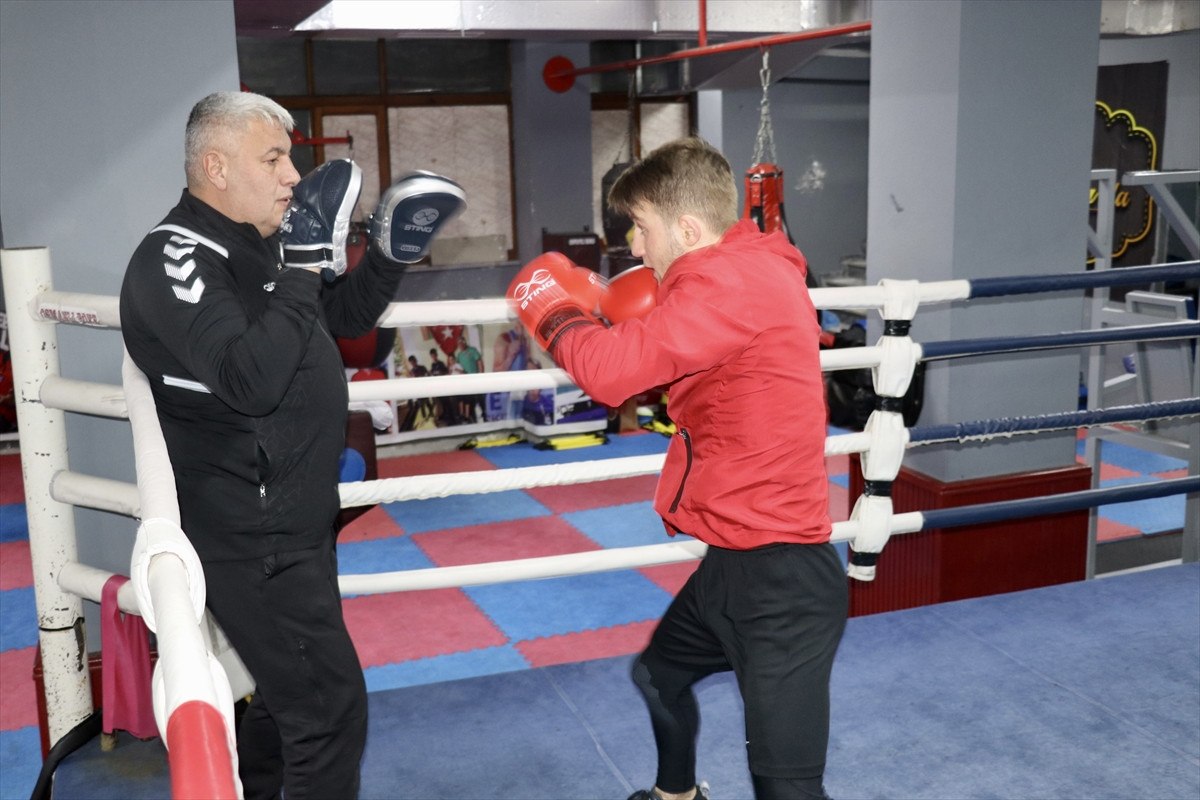 trabzonlu babanin boksor olma hayalini cocuklari gerceklestirdi 1 9uj4AujX