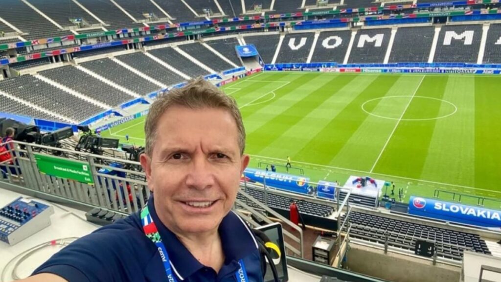 trt spikeri erdogan arikan canli yayinda mac anlatirken kalp krizi gecirdi XWOc6EH1