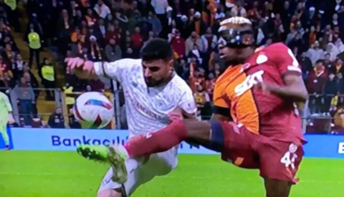 var uyarisi sonrasi galatasaray penalti kazandi victor osimhen aglari sarsti 0 Pq71MlcL