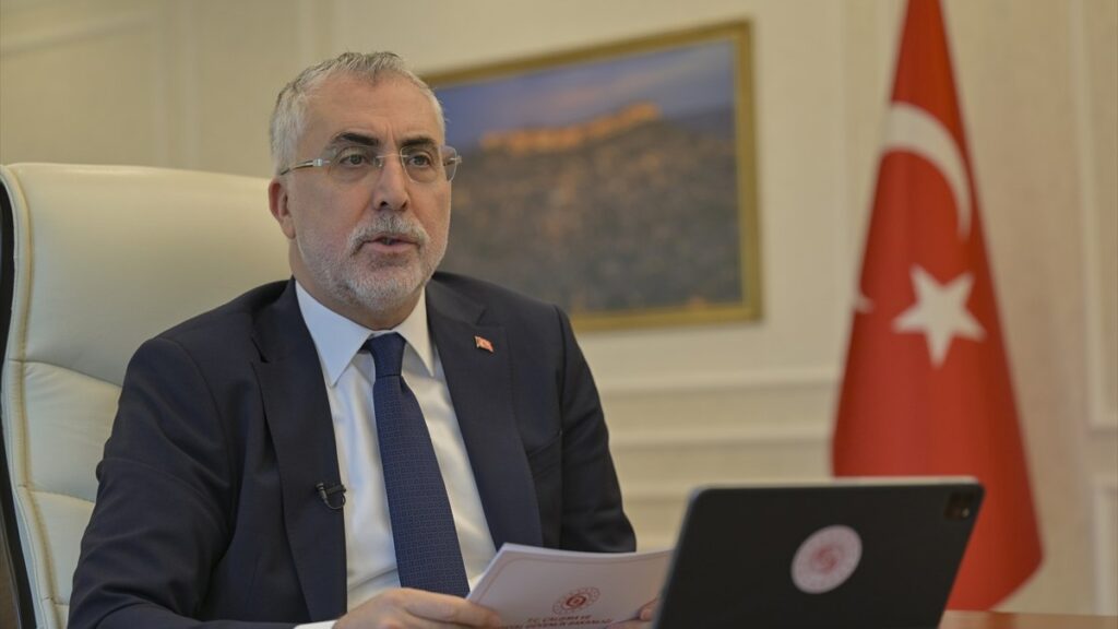 vedat isikhan cilt alti glukoz izlem cihazlarindan 2 bin 650 evladimiz yararlandi EG7esvdj