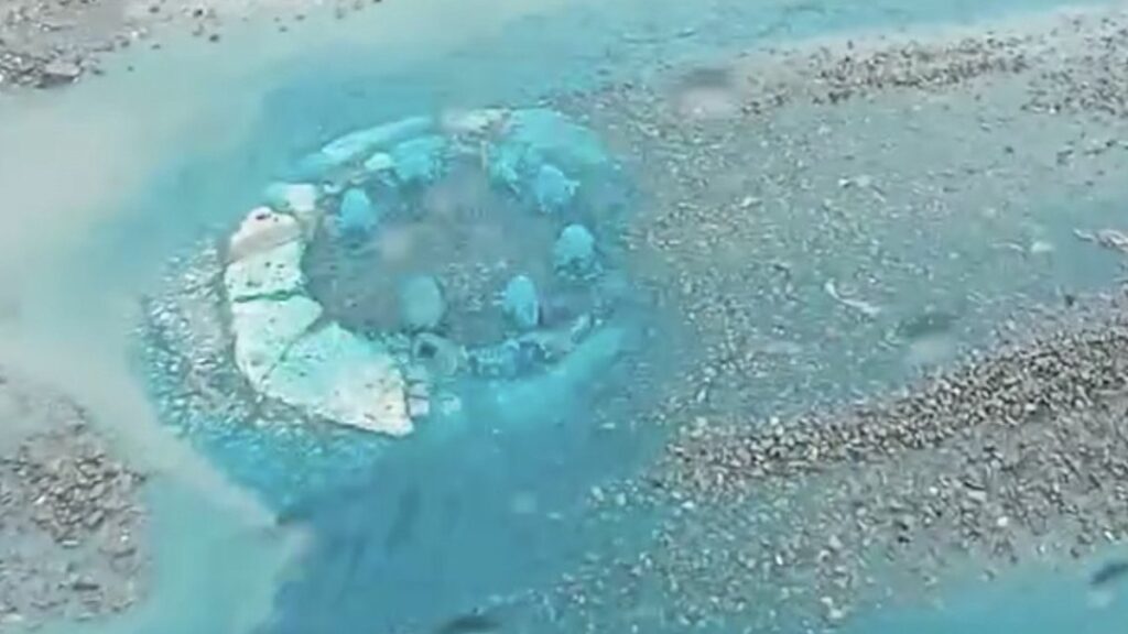 yalovada rogardan tasan mavi renkli su gida boyasi cikti mLlp5CKE