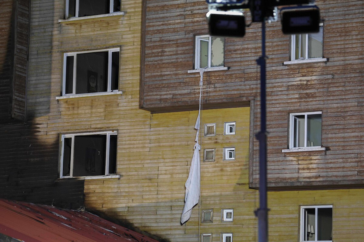 yanginda hayatini kaybedenlerin aileleriyle dalga gecilmesi veri hirsizligini gundeme getirdi 0 pKwMktzC