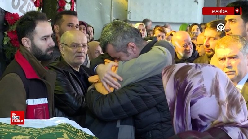 yanginda olen anne ve kizinin cenazesi manisada defnedildi q5zflV94