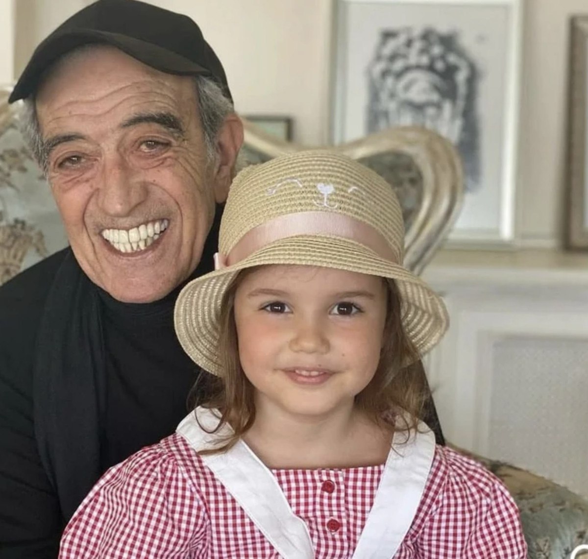 yogun bakimdan uyandirilan edip akbayramin ilk sozu ataturk oldu 0 KhJvQry2