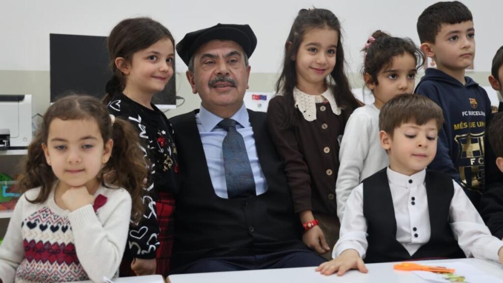 yusuf tekin cocuklarimiz olusunun arkasindan bir fatiha okusun taziye ogrensin istiyoruz yw4ZWgqy