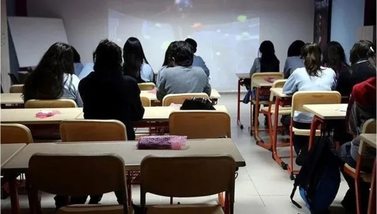 6 subat 2023te yasanan deprem felaketinin 2 yilinda egitime 1 gunluk ara 0 1w1ERQVG