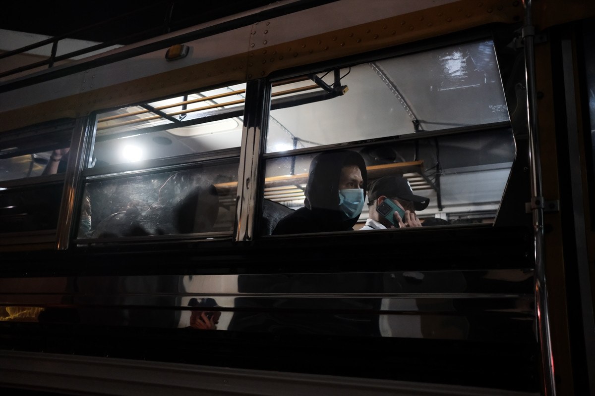 abdden sinir disi edilen gocmenler guatemalaya gonderildi 3