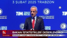 abdulkadir uraloglu limanlarda 5317 milyon ton yuk elleclendi Aw4iRqLM