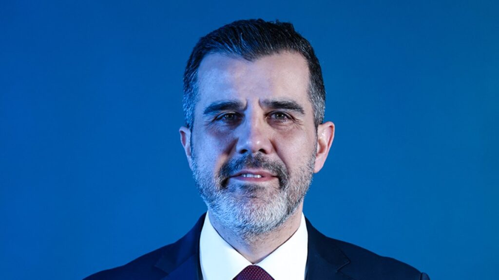 adana demirsporun yeni teknik direktoru mustafa alper avci oldu MRg51Eyg