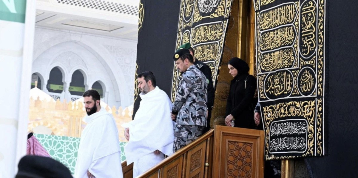 ahmed es seranin esi ilk kez goruntulendi beraber umre yaptilar 0 8lYVlk7t