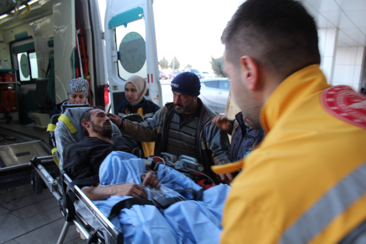 aksarayda akima kapilan isciden arkadasina yurek yakan konusma 0 cRiBGRp8