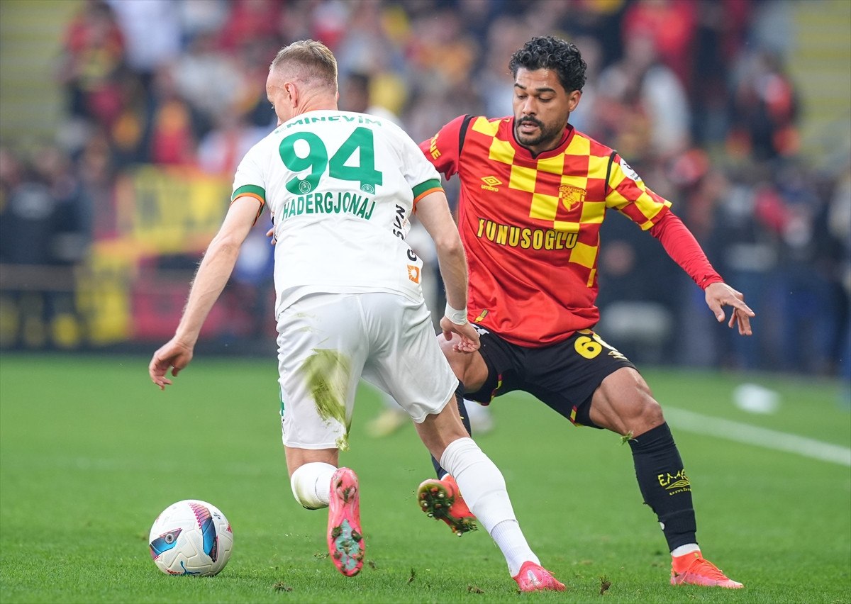 alanyaspora goztepe karsisinda tek gol yetti 0 vJkNjUPA