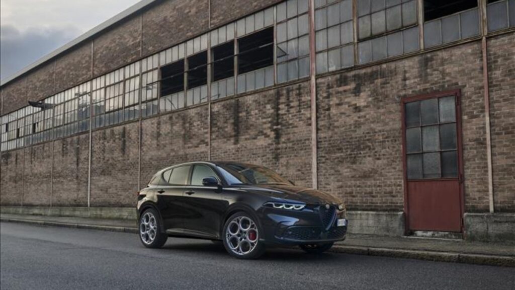 alfa romeo tonale en iyi tasarim odulunu kazandi XWgey7PJ