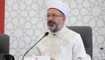 ali erbas hutbelerimiz her hafta 22 milyon insana ulasiyor 3t7LfUmD