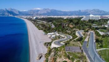 antalyada 6 milyar dolarlik miras davasi mahkeme karari bozdu CUV6EDpL