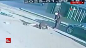 arnavutkoyde bisikletten dusen cocugu tisortunden surukledi VhlwKhLM