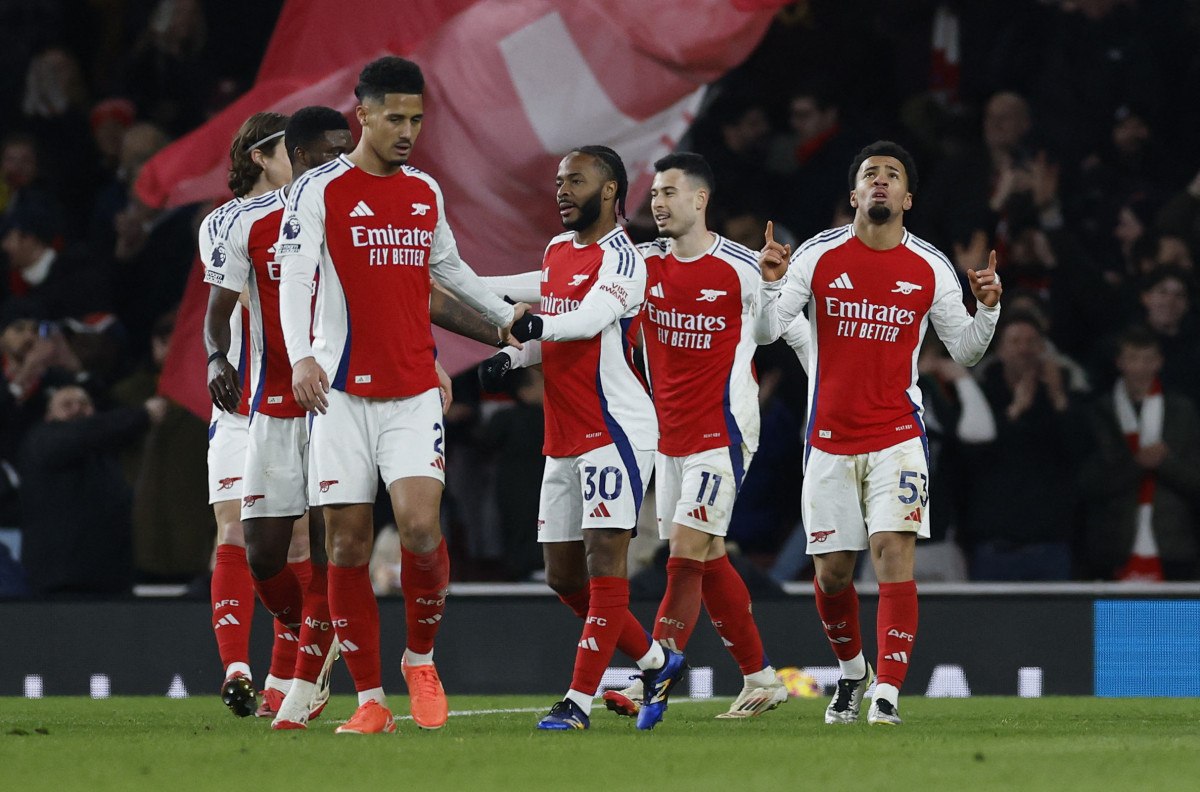 arsenal manchester cityye 5 atti 2 TkHPeZaY