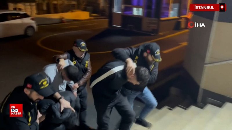 atasehirde arac kursunlayan saldirganlar yakalandi gmlGAvBk