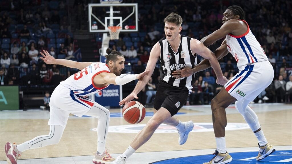 besiktas bahcesehir kolejini yendi Jg9cb6Yy