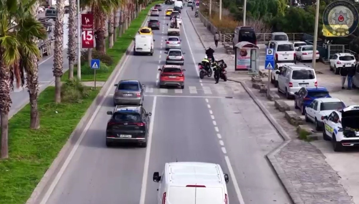 Bodrum'da drone ile trafik denetimi 2 bodrumda drone ile trafik denetimi 1 h8T1F1rD