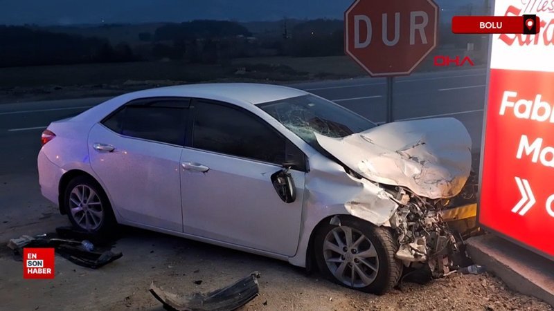 boluda ikiye bolunen otomobilden yara almadan kurtuldu DQrltZWE