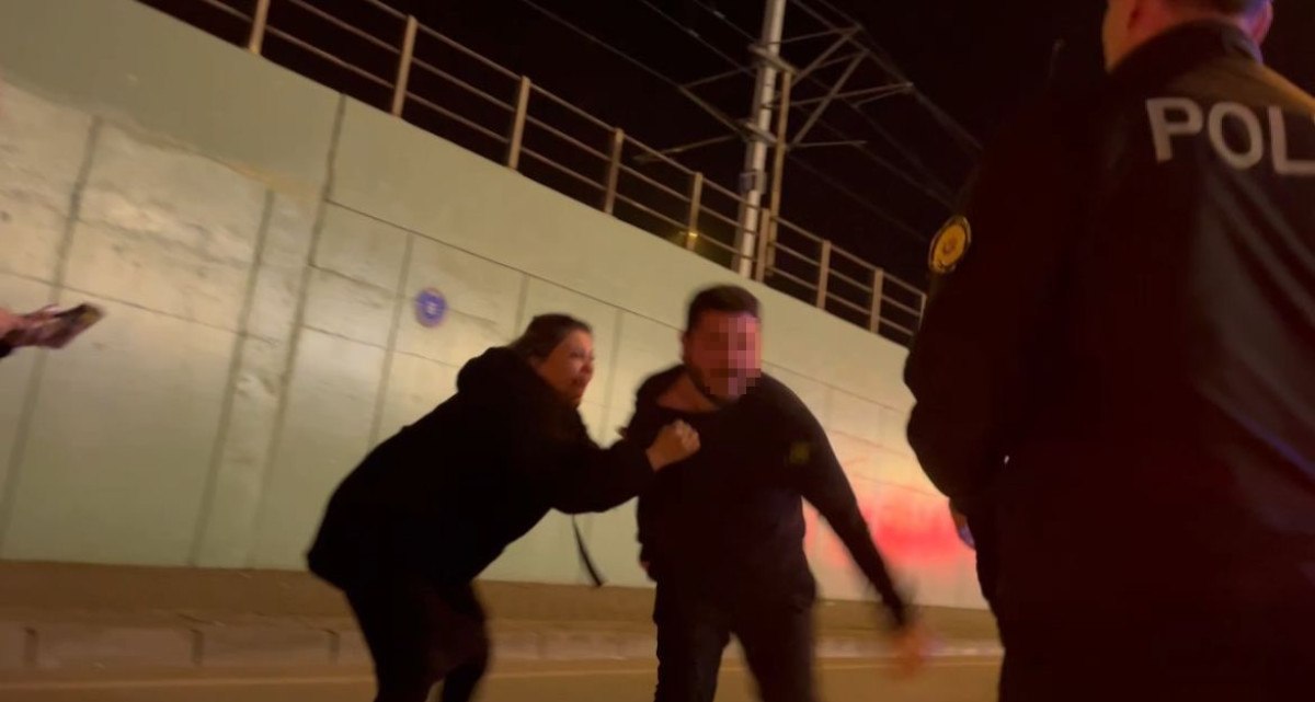 bursada alkollu yakalanan surucu aracinin on camini yumrukla parcaladi 0 eG9jMiR3