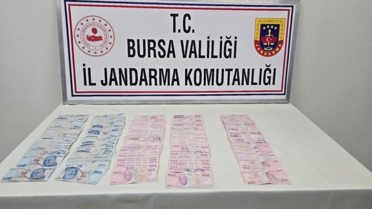 bursada dolandiricilara 181 bin tl kaptirdi jandarma kurtardi 1 jgyK8aVC