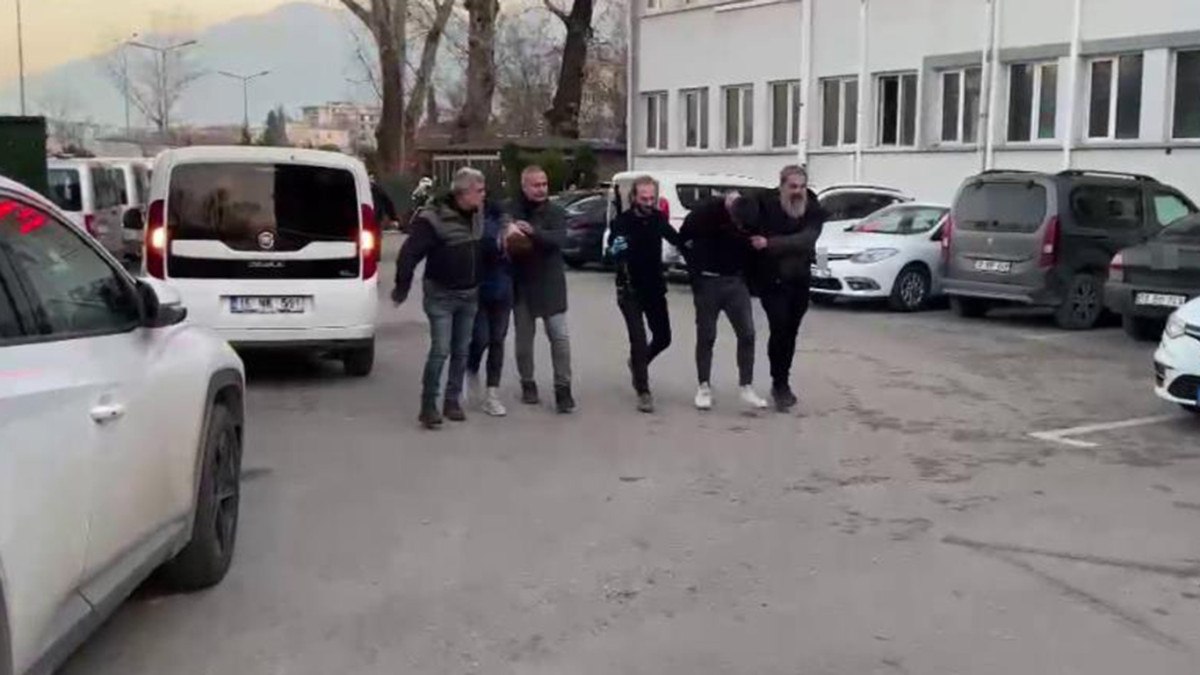 bursada eski nisanlisi ve kiz kardesini vuran supheli yakalandi 2 AhQi26zN