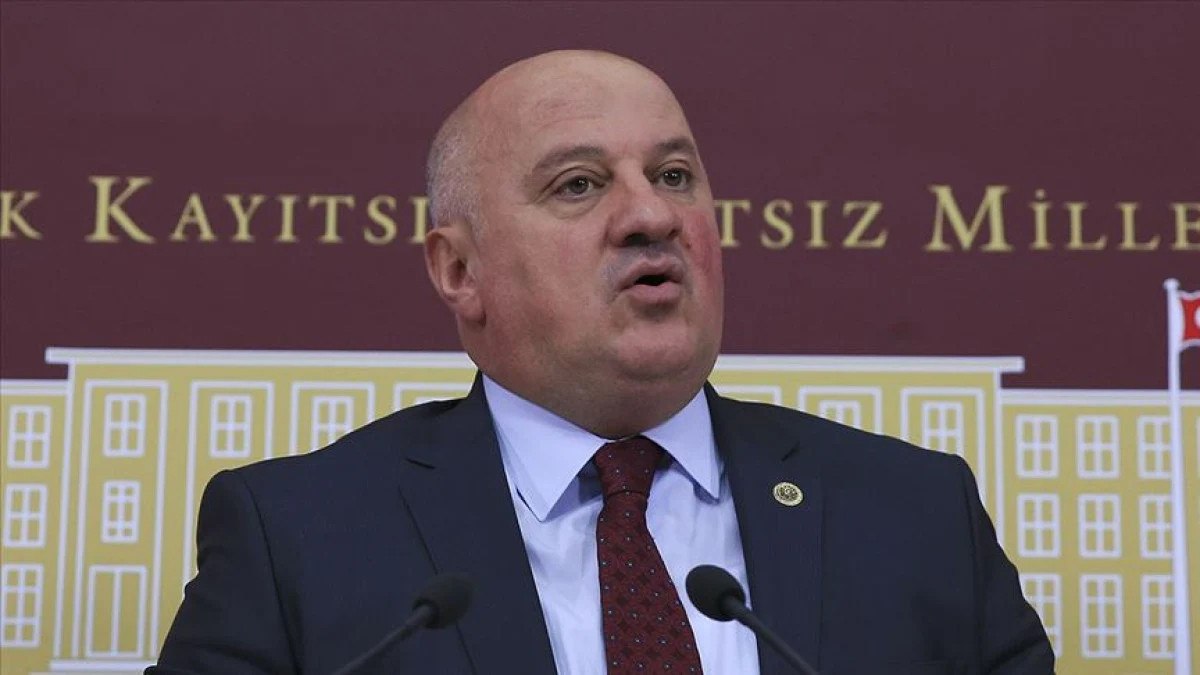 chpli vekillerin cakar ve gecis ustunlugu istemesi tartismalara neden oldu 0