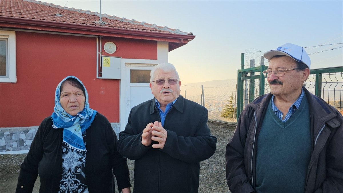 corumda kopek saldirisi 3 kisi yaralandi 1 mDTeL35Z