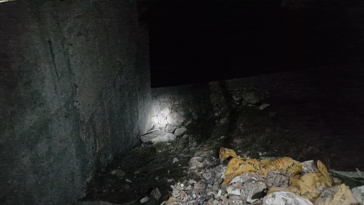 corumda kopruden asagi dustu 1 XHTvv6HV