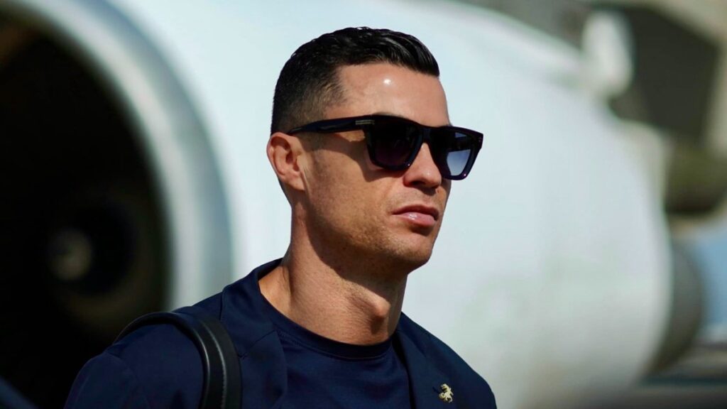 cristiano ronaldo 40 yasina girdi DaxeWTfD