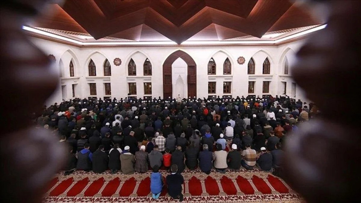 cuma hutbesinde islamda cenaze ve taziye konusu ele alindi 2 VPft8SXm