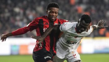 davinson sanchez en iyi takim oldugumuz icin maclari domine etmeliyiz vJn9NEFZ