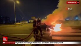 Diyarbakır’da seyir halindeki otomobil alev alev yandı 5 diyarbakirda seyir halindeki otomobil alev alev yandi 5uV7FXK3