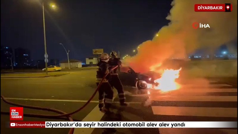 diyarbakirda seyir halindeki otomobil alev alev yandi 5uV7FXK3