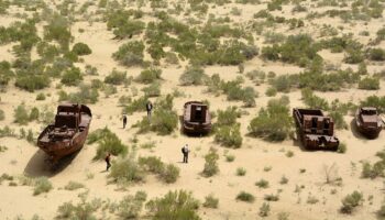 dunyanin dorduncu buyuk golu aral cole donustu mzLSiA21