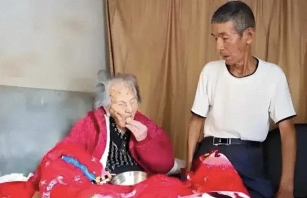 dunyanin en yasli kadini 122 yasinda hayatini kaybetti 0 KTEtBPed