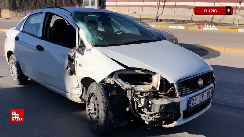 elazigda halk otobusu ile otomobil carpisti k3GWffk1