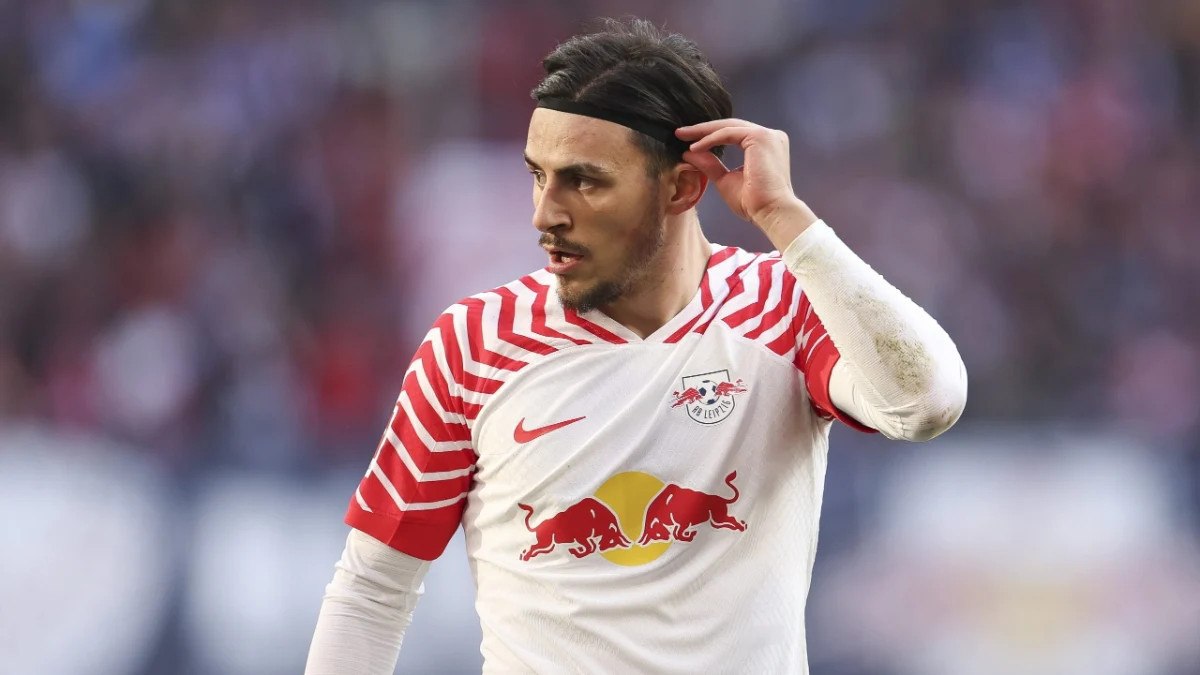 elif elmas transfer icin italyaya gitti 0 RQv5Nc24