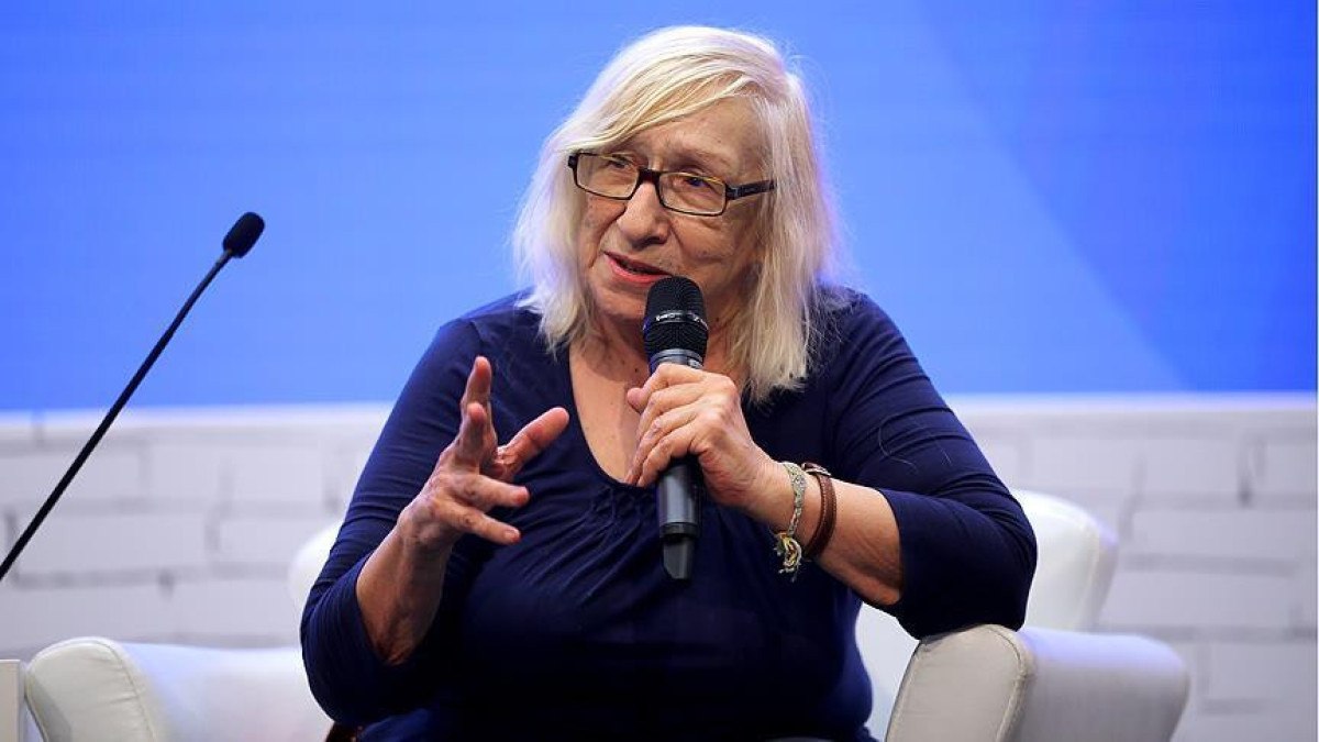 emine erdogan alev alatliyi vefatinin yil donumunde andi 0 NPqXDOId